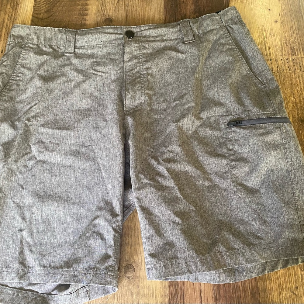 ZeroXposur Gray Flat Front Shorts Versatile Everyday Style